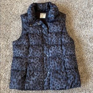 Old Navy Puffer Vest Medium
